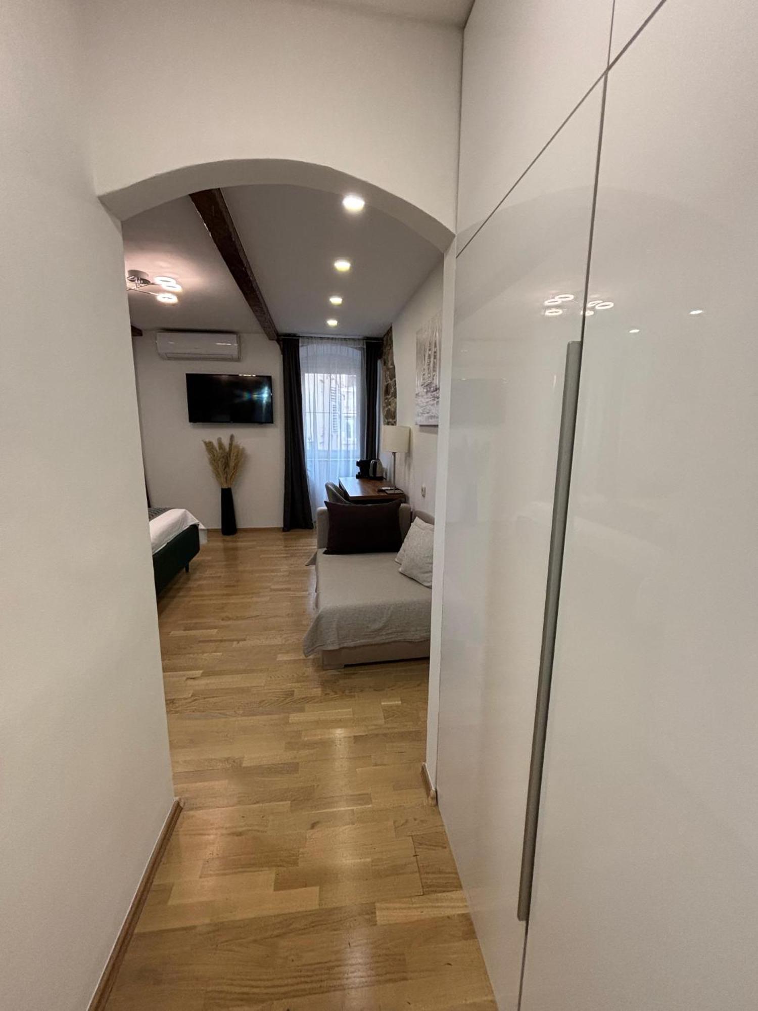 Palace Luxury Room Split Exteriör bild